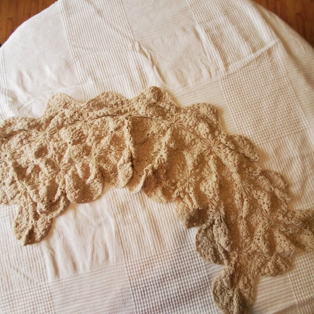 Doily Hand made brown Crocheted Table Runner 40